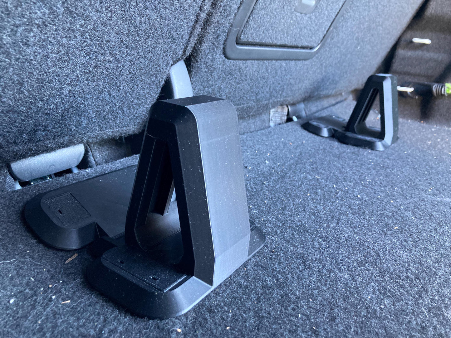 Trunk organiser close to back seats VW, Audi, Škoda, Toyota, Peugeot, Citroen, Mercedes compatible
