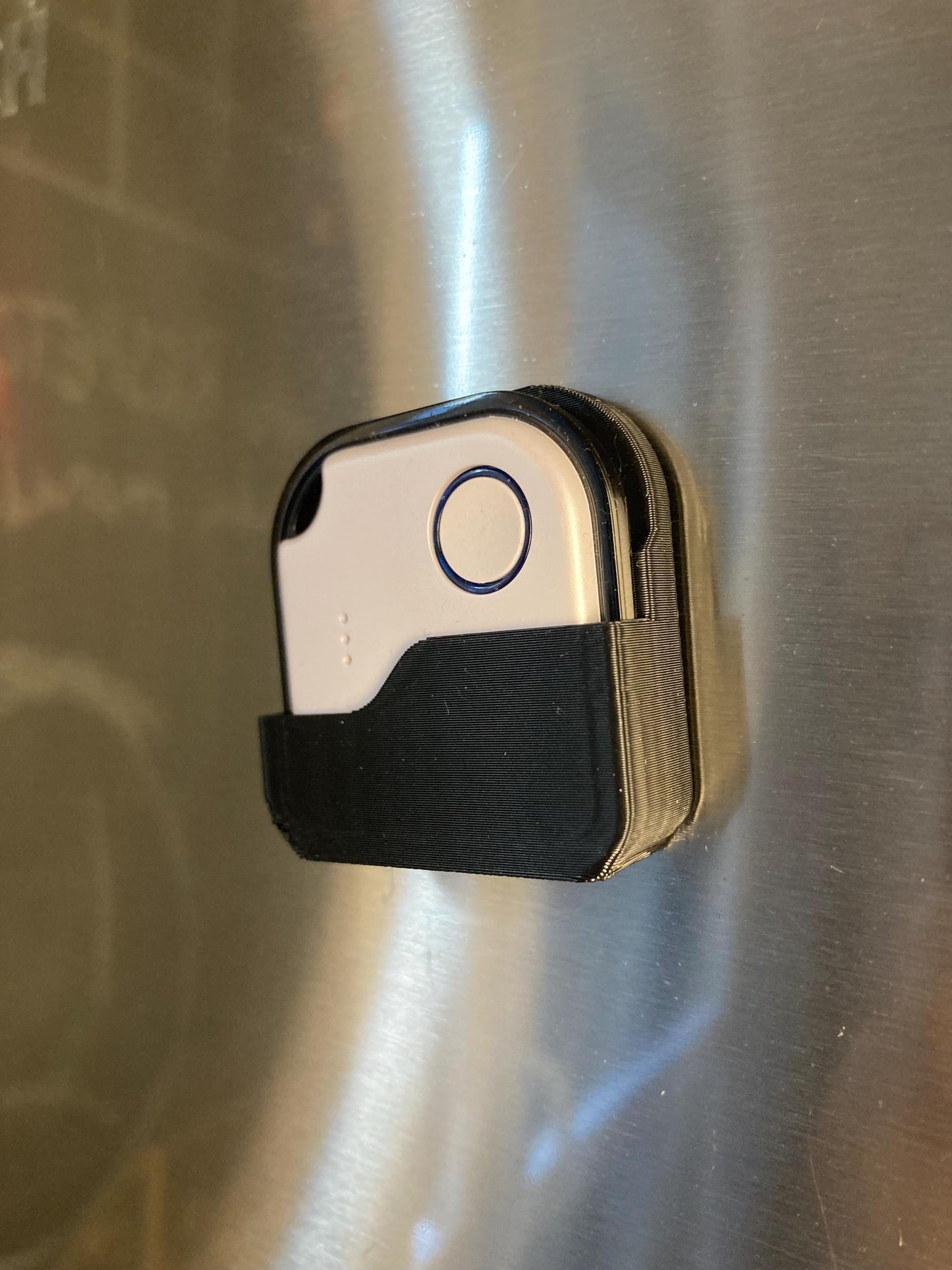 Magnetic holder Shelly BLU Button1